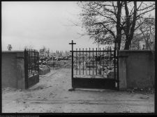 Kazuń Polski, cmentarz