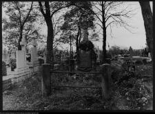 Kazuń Polski, cmentarz