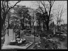 Kazuń Polski, cmentarz