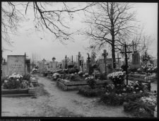 Kazuń Polski, cmentarz