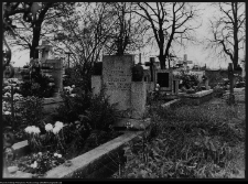 Kazuń Polski, cmentarz