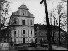 Zaręby Kościelne, zesp&oacute;ł kościelno-klasztorny