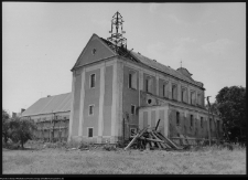 Zaręby Kościelne, zesp&oacute;ł kościelno-klasztorny