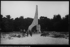 Kołobrzeg, Pomnik Zaślubin Polski z Morzem