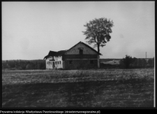 Jastrzębna Druga, budynek gospodarczy podworski