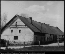 Galwiecie, budynki gospodarcze