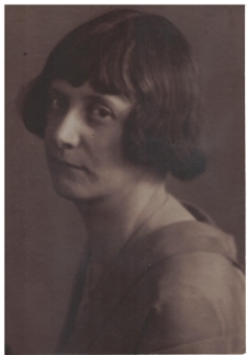 Helena Dr&egrave;ge, fotografia