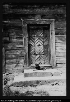 Płonka Kościelna, drzwi chaty nr 52