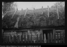 Płonka Kościelna, lamus przy domu nr 53