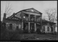 Lewickie, dw&oacute;r