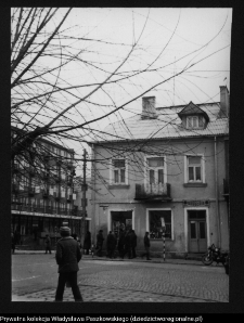 Zambr&oacute;w, ul. Sikorskiego 3