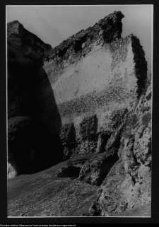 Olsztyn k. Częstochowy, ruiny zamku i jego okolice