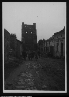 Szydł&oacute;w, Brama Krakowska