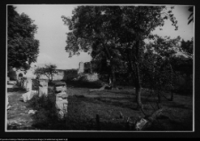 Szydł&oacute;w, mury obronne