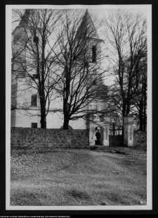 Zalesie, kości&oacute;ł