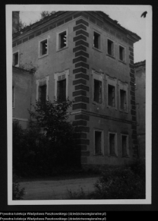 Supraśl, Pałac Opat&oacute;w