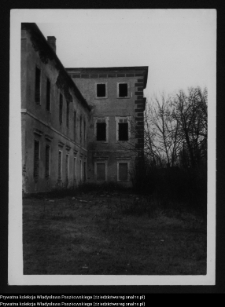 Supraśl, Pałac Opat&oacute;w