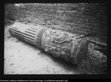 Myślib&oacute;rz, fragment kolumny