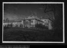 Supraśl, Pałac Opat&oacute;w