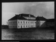 Supraśl, Pałac Opat&oacute;w