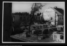 Supraśl, Pałac Opat&oacute;w