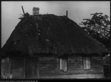 Knorydy, chata wiejska