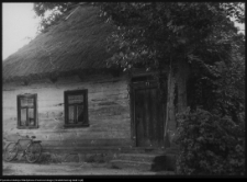 Knorydy, chata wiejska