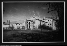 Supraśl, Pałac Opat&oacute;w