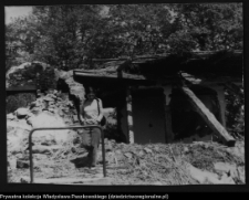 Oracze, pozostałości po chacie wiejskiej