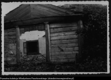 Ostrożany, dw&oacute;r