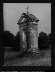 Hołody, kapliczka przydrożna