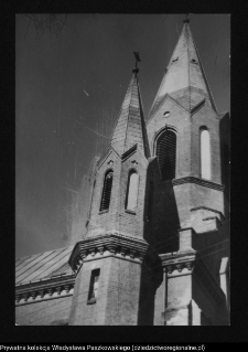 Jan&oacute;wka, kości&oacute;ł