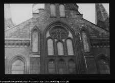 Jan&oacute;wka, kości&oacute;ł