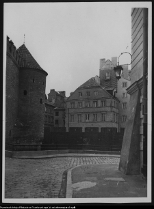 Warszawa, Barbakan i widok Nowego Miasta