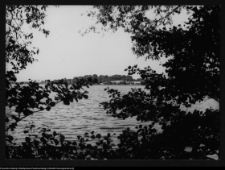 Hołny Mejera (Majera), ogr&oacute;d przy dworze i jezioro