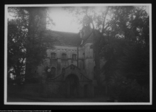 Sierak&oacute;w, kości&oacute;ł