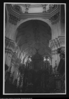 Sierak&oacute;w, kości&oacute;ł