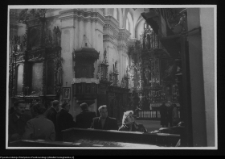 Sierak&oacute;w, kości&oacute;ł