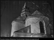 Krasnyb&oacute;r, kości&oacute;ł