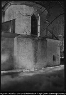 Krasnyb&oacute;r, kości&oacute;ł