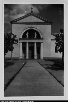 Raczki, kości&oacute;ł