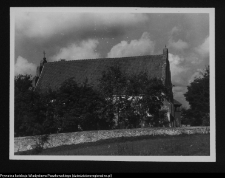 Niedźwiadna, kości&oacute;ł