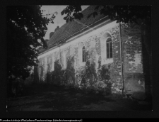 Niedźwiadna, kości&oacute;ł