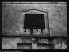 Niedźwiadna, kaplica grobowa Obryckich na cmentarzu