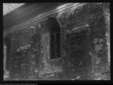 Niedźwiadna, kości&oacute;ł