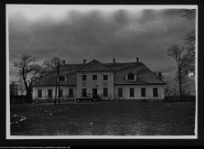 Siderka, dw&oacute;r