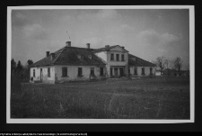 Siderka, dw&oacute;r