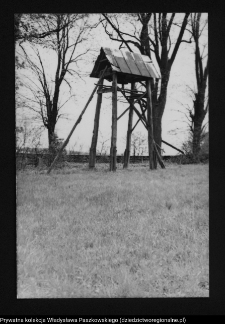 Siderka, dzwonnica przy kościele