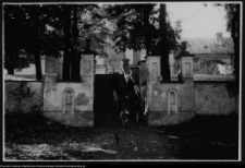 Szczuczyn, klasztor popijarski