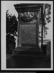 Ciechanowiec, pomnik ks. K. Kluka